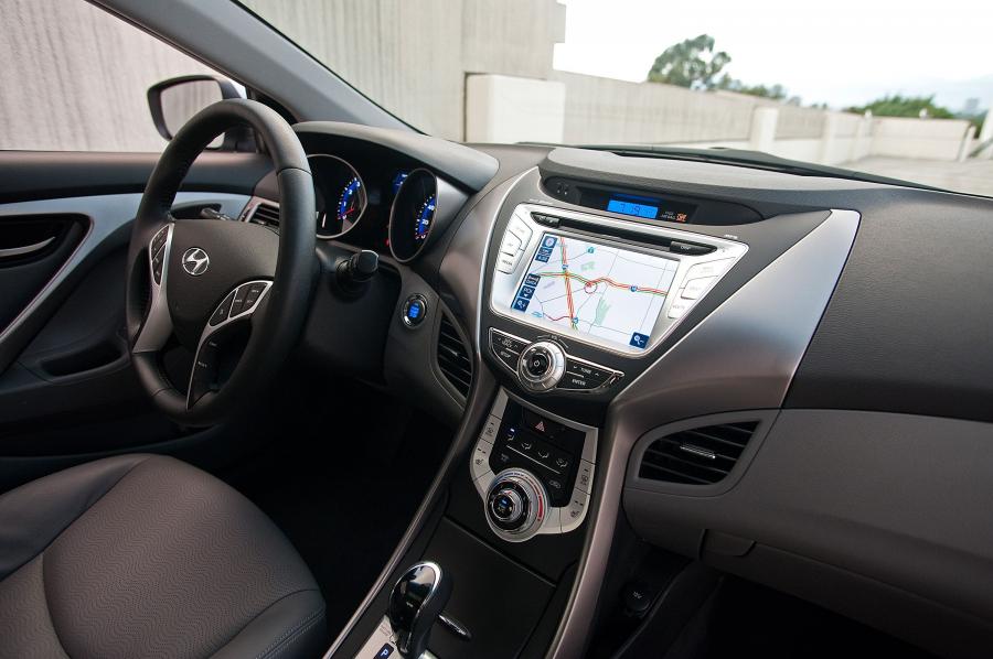 Hyundai Elantra 2011 года  (фото 93 из 144)